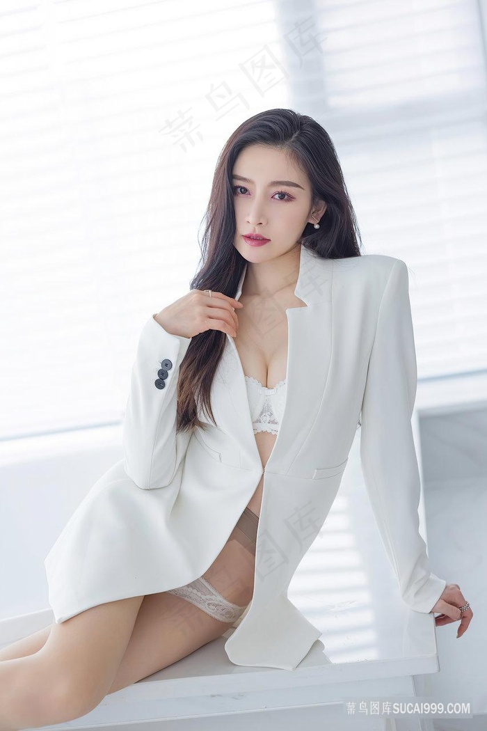 清纯漂亮的*美女Vanessa写真图片