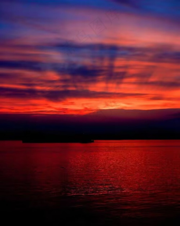 海上的夕阳