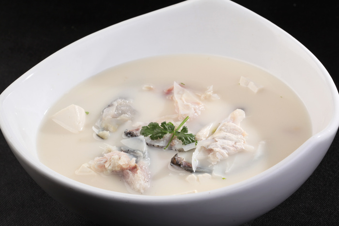 TG00031鱼头豆腐汤