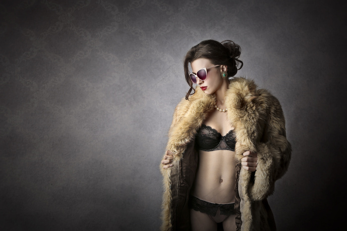 貂皮大衣性感美女图片