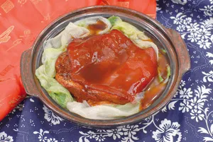 2512黑椒肘子煲