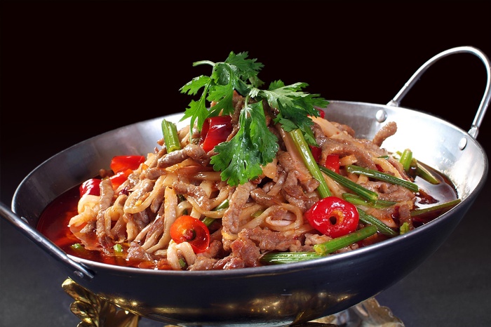 干锅美食焖锅湘菜麻辣香辣纸锅火锅干锅牛肉丝