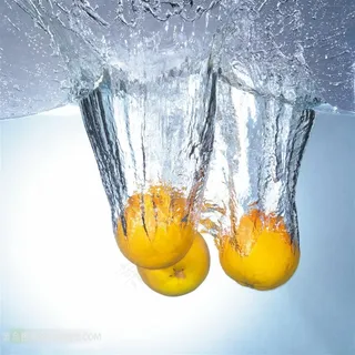 水中的橘子高清图片设计素材