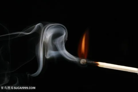 燃烧的火焰火柴高清图 燃烧的火焰火柴高清图