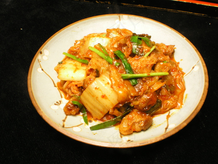 五花肉炒辣白菜