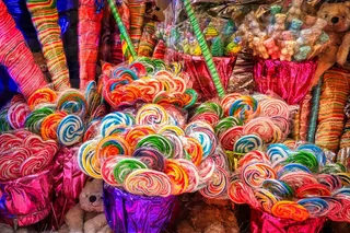 彩色糖果棒棒糖图片