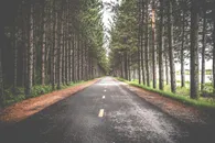 笔直的公路摄影素材