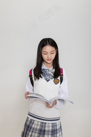 清新唯美可爱的女孩摄影图片 