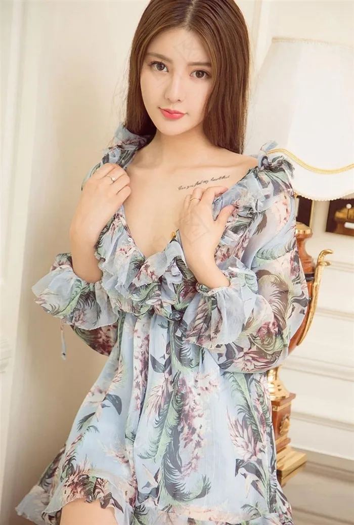 柔美性感美女图片