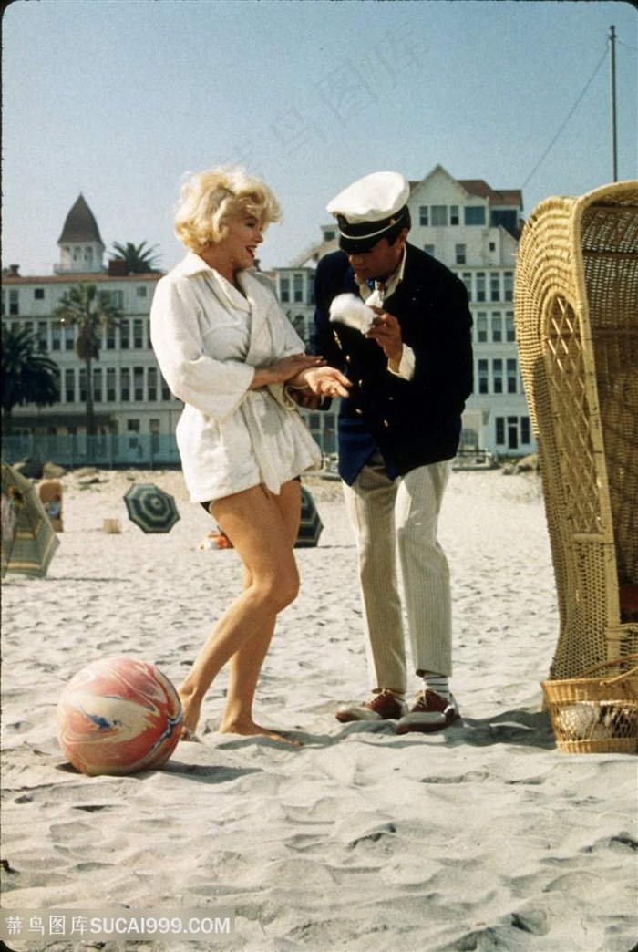 沙滩玛丽莲梦露