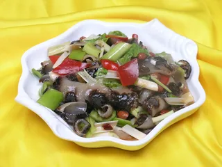 0711a-778芥兰桃仁拌海参