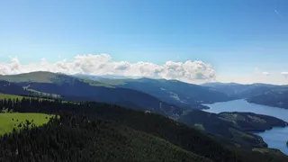山湖,树木风景图