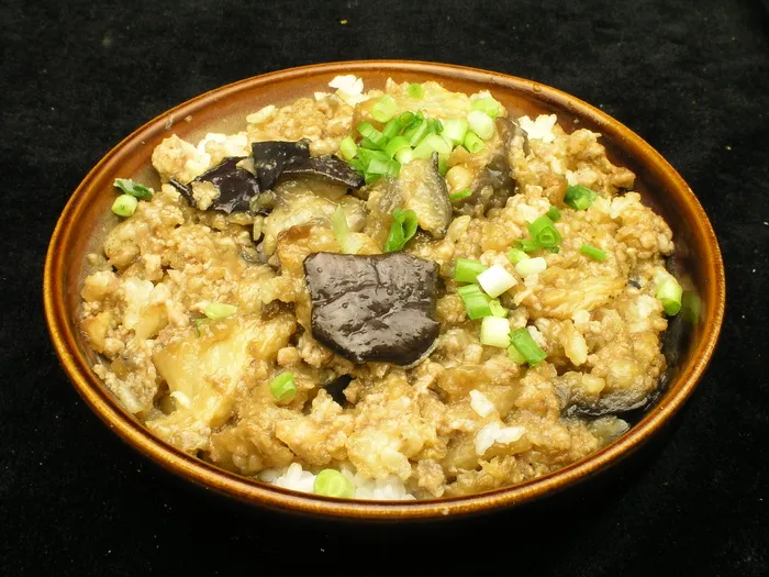 肉沫茄子盖饭
