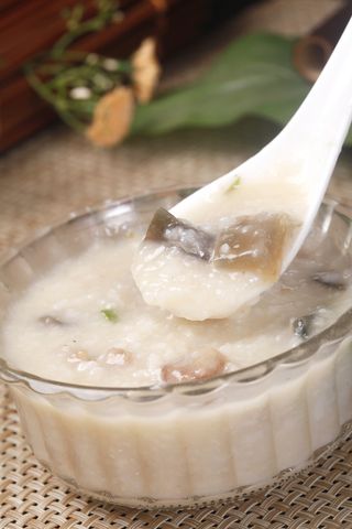 皮蛋瘦肉粥 (2)