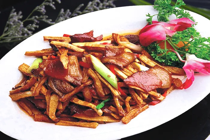 萝卜干炒腊肉 22