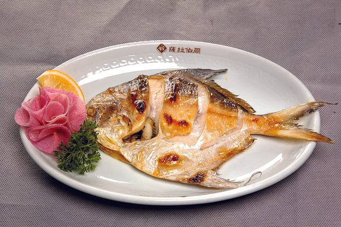 烤平鱼