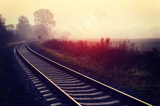 列车铁轨图片
