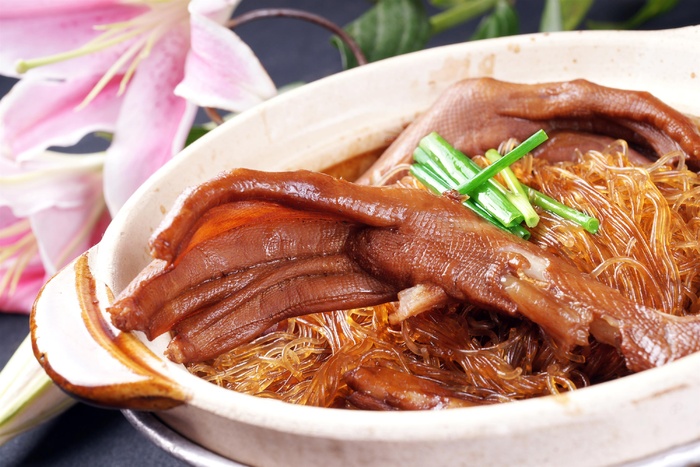 砂锅石锅美食煲类特色菜怀干捞粉丝鸭掌