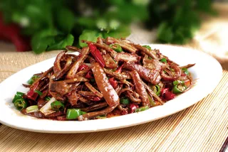 DJCC-3388美味对话-茶树菇煸肥肠