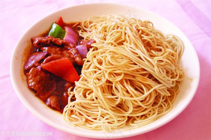 中华美食肉冷面实拍摄影图