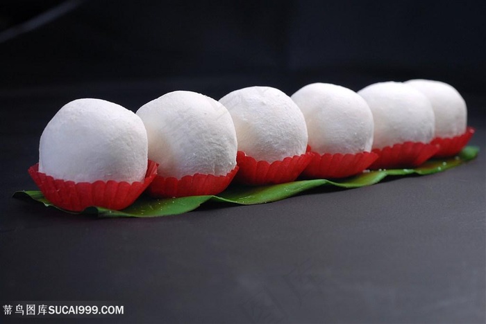 小吃雪媚娘的美食图片