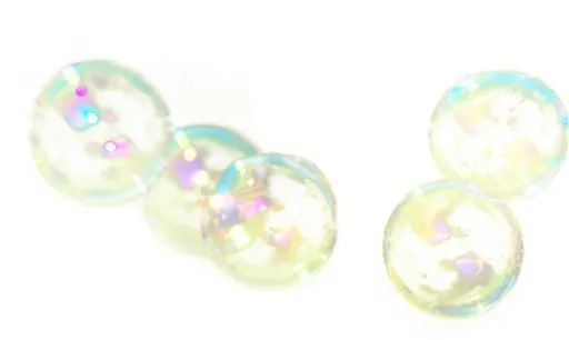 肥皂泡 PNG免抠(700x419)