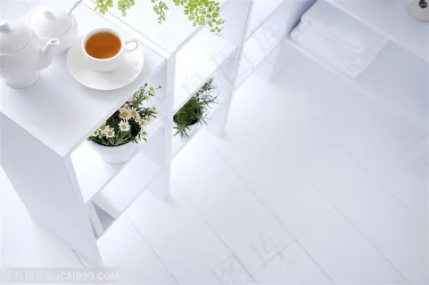 品味生活-桌子上的茶具