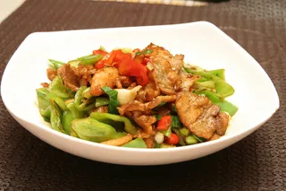 农家小炒肉 16元