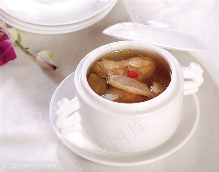 天麻炖鹧鸪的美食图片