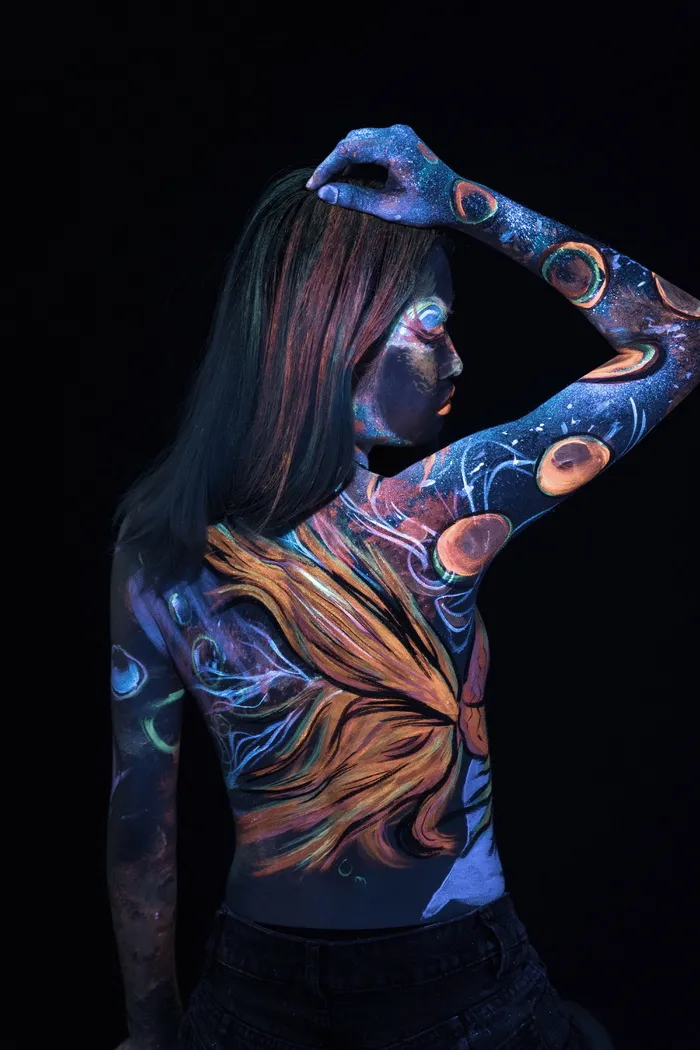 美女人体彩绘艺术图片