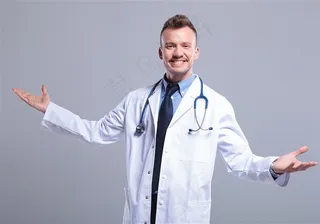 医疗护理系列之充满自信的男医生