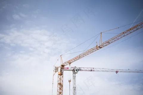 塔式起重机图片 塔式起重机图片
