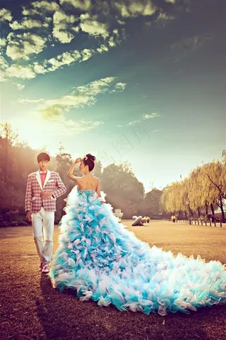 林间恋人婚纱艺术照高清特写