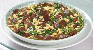 韭菜豆嘴炒鸭血