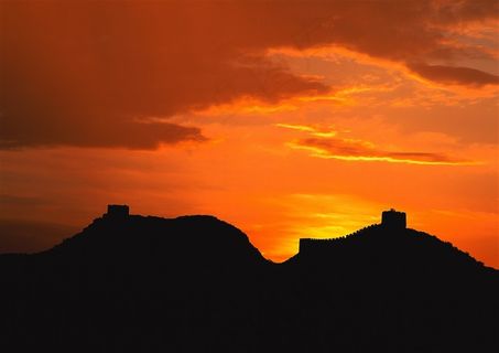 北京景点万里长城黄昏剪影图片 北京景点万里长城黄昏剪影图片