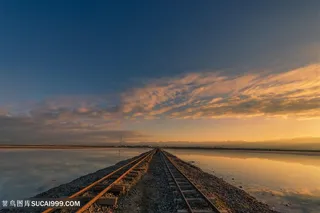 千与千寻中的铁路场景