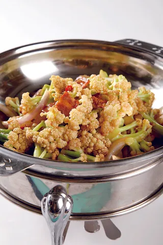 干锅美食焖锅湘菜麻辣香辣纸锅干锅有机花菜