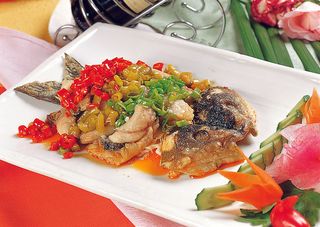 96C057蓉城三椒桂鱼