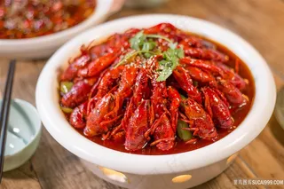麻辣小龙虾图片