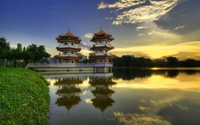 唯美公园塔风景图片