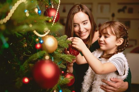 温馨的母女高清摄影图