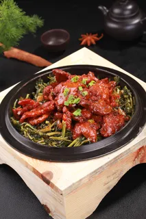 石锅牛肉