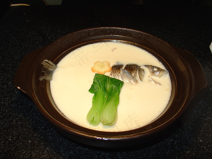 粤菜1326鲫鱼鸡蛋羹