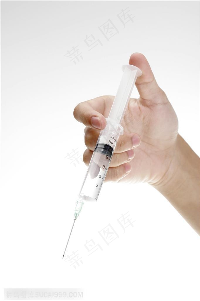 医疗针管-拿着朝下的注射器