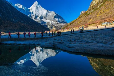 四川稻城亚丁风景高清图 四川稻城亚丁风景高清图