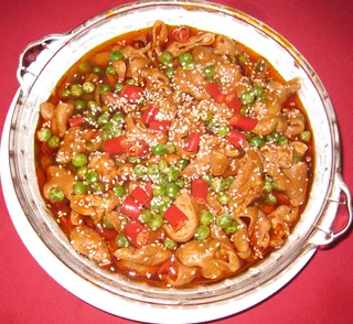 青豌豆烧肥肠 28元 (2)