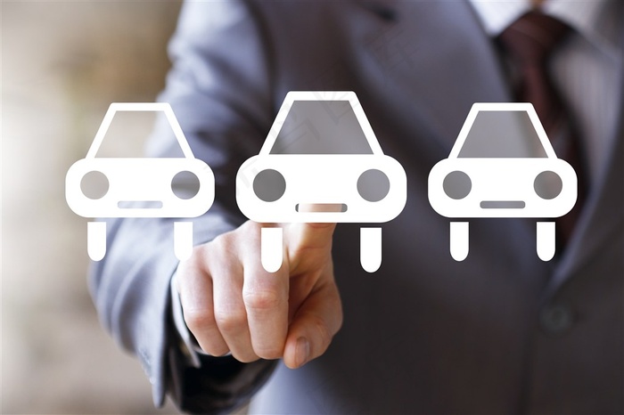 男人点击的汽车