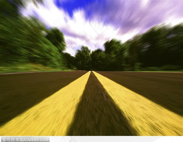 城市道路_道路上的双黄线