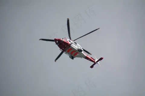 小型救援直升飞机图片