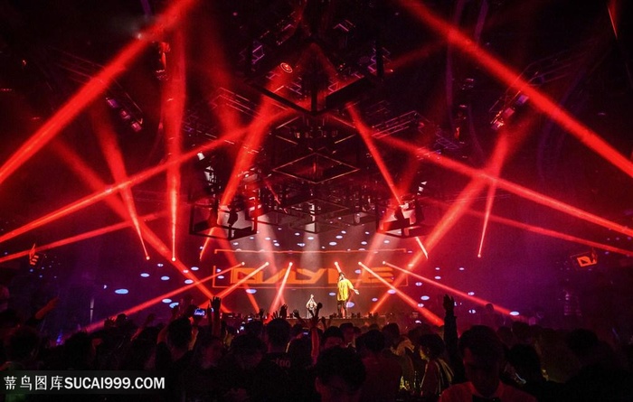 夜场派对热烈现场